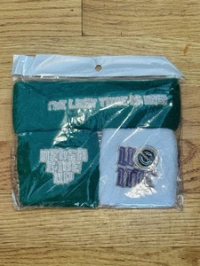WWE NIGHT OF CHAMPIONS John Cena Wristband Pack Green Saudi Arabia Sealed - Picture 1 of 2