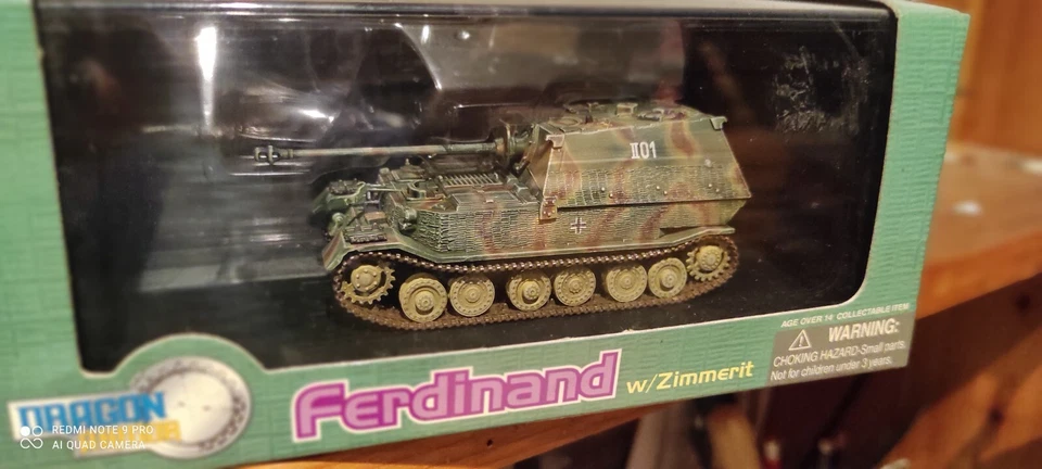Dragon armor Ferdinand  German  Tank   1/72 scale  - Image 1 of 1