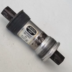 Shimano BB-UN52 Bottom Bracket Square Taper 68 mm shell 113 mm axle Retro bike - Picture 1 of 24