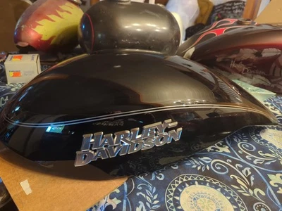 Harley-Davidson V-Rod подлинный топливный бак яркий черный дилер взлет - Изображение 1 из 4