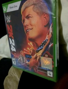 WWE 2K24 Microsoft Xbox One / Series X, 2023 - Nuovo Sigillato - Foto 1 di 5