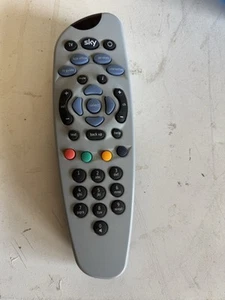 Sky Remote Control - grey - Picture 1 of 4