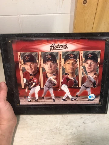 Houston Astro’s 8 X 10 Glossy MLB Roger Clemens Baseball Plaque Wall Cover