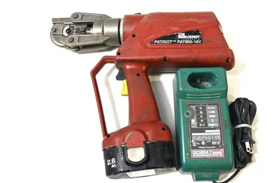 Crimpadora a batería Burndy PAT600-18V 18V Patriot 6 toneladas herramienta de prensado troquel libre Foto 1 de 4