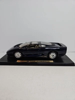 Jaguar XJ220 a escala 1/18 diecast de Maisto 1992 Foto 1 de 4