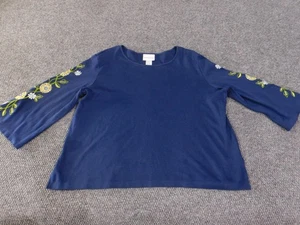Top Alfred Dunner para mujer grande azul marino bordado floral manga 3/4 algodón - Imagen 1 de 14