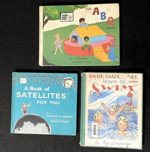 Lot of 3 Vintage 1958 - 1973 Hardcover Elementary School Books  - Picture 1 of 12