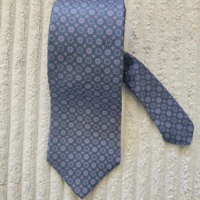 Corbata de cuello Envoy azul 54" de largo. 3" en el punto más ancho. Foto 1 de 4