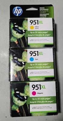 Cartuchos de tinta originales HP 950xl 1 cada uno amarillo, cian y magenta Foto 1 de 2