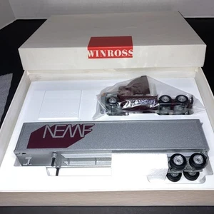 Winross 1:64 Diecast New England Motor Freight (NEMF) Tractor Trailer Set - Bild 1 von 8
