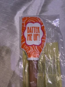  Pampered Chef Scraper Bamboo Batter Me Up Orange spatula NIP Retired! - Picture 1 of 5