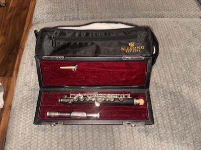 Blessing Piccolo, ABS body, Metal headjoint, Outfit - Image 1 of 4