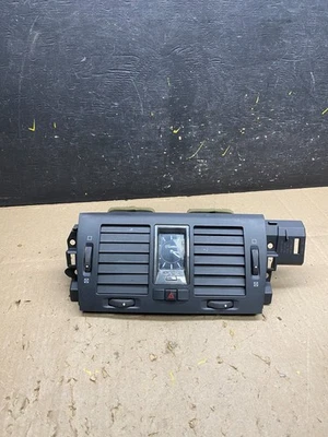 2006 to 2011 Cadillac DTS Dash Center Air Vent Heater Bezel OEM U4872 DG - Image 1 of 4