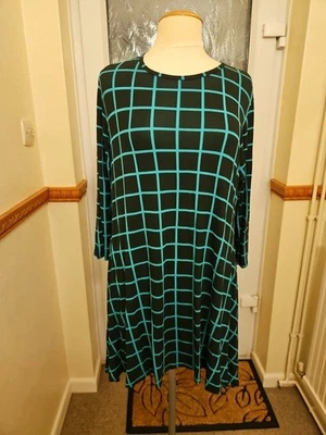 Size 20 Bnwot Black With Green Lined Pattern Swing Tunic Top, From Nouvelle - Image 1 of 4
