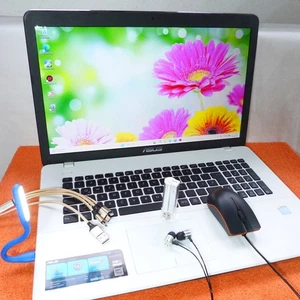 Asus F751 VivoBook ICECOOL 17 Zoll HDPLUS l 256GB SSD Windows 11 l 8GB RAM NEU - Bild 1 von 14