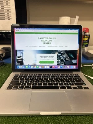 Apple MacBook Pro Retina Mid 2014 13.3” (i5 4th/2.6GHz/8gb/256gb SSD/Big Sur) - Image 1 of 4