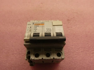 MERLIN GERIN 24351, MULTI9, C60N, 3P, 20A, 400V-AC, MOLDED CASE, CIRCUIT BREAKER - Picture 1 of 5