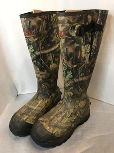 CABELAS SIZE 8 CAMO HUNTING RUBBER BOOTS - Picture 1 of 3