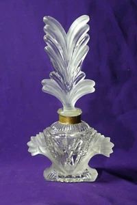 VINTAGE PERFUME BOTTLE with FROSTED GLASS - Picture 1 of 9