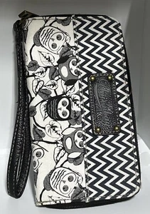 NWOT Unionbay B/W OwlCanvas Wristlet Zip Around Wallet Super Cute Black Interior - Picture 1 of 11
