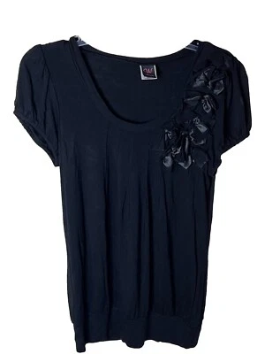 Blusa elástica negra de manga corta para mujer talla mediana Foto 1 de 4