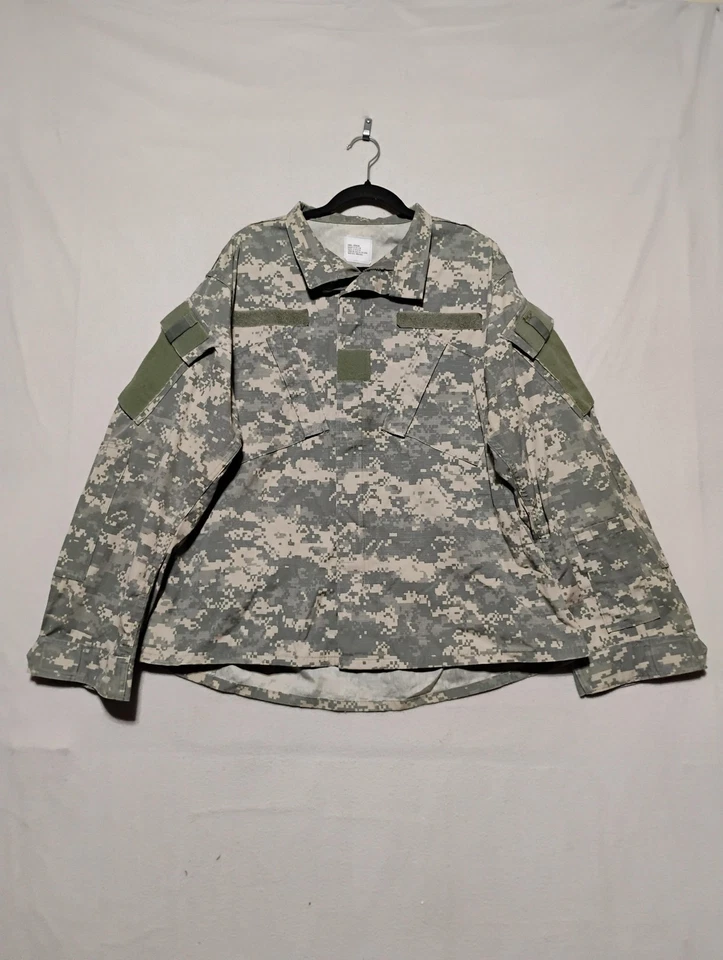Chaqueta Propper ACU Para Hombres Grande Regular UCP Digital Camuflaje Ripstop Ejército Abrigo de Combate Foto 1 de 4