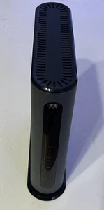 Motorola MG7550 16x4 High Speed Cable Modem Czarny - Zdjęcie 1 z 5