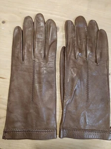 GUANTI BEIGE DONNA VINTAGE ANNI 50 IN CAPRETTO ARTIGIANALI MISURA PICCOLA - Foto 1 di 3