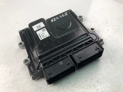 SE2358 VOLVO Engine Control Unit ECU 32242005 - Image 1 of 4