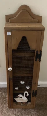 Antiguo Primitivo Colgante Pared Botiquín Jalea de Pino Armario Campo Granja Foto 1 de 4