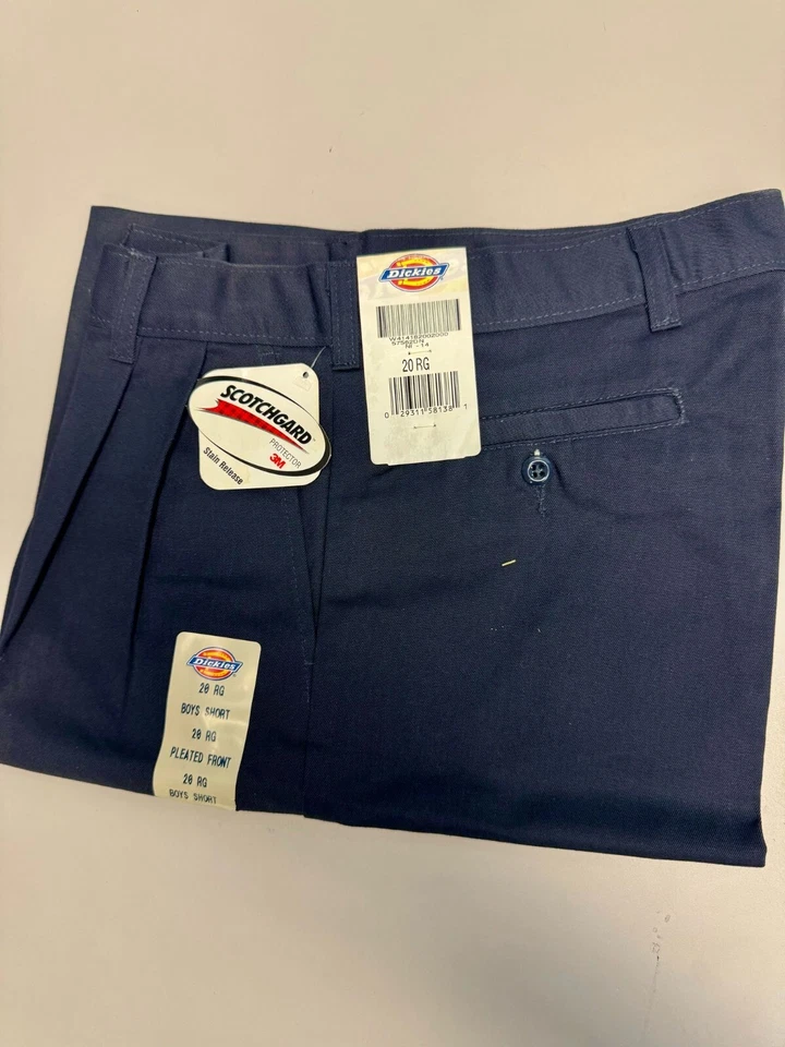 Pantalones cortos plisados Dickies 57562, azul marino oscuro Foto 1 de 3