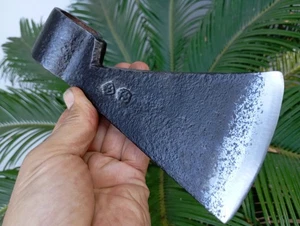 Hacha antigua fuerte afilada de acero al carbono forjado marca antigua de dos herreros firmada - Imagen 1 de 15