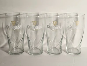 Juego de 4 vasos de cerveza Guiness Stout a base de logotipo de arpa nuevo en caja - Imagen 1 de 5
