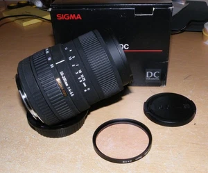Sigma EF-S 55-200mm f4/5.6 Canon EF-S EFS Mount - Picture 1 of 5