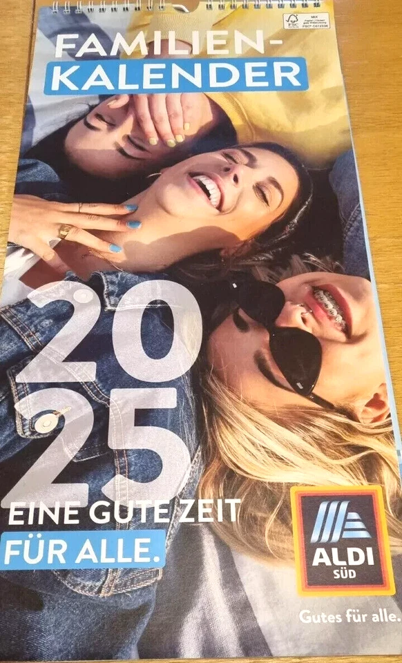 2 x Familienplaner 2025 Familienkalender Wandkalender 2025 zum Aufhängen Aldi  - Bild 1 von 1