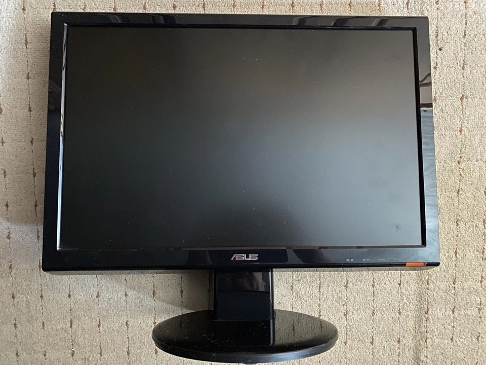 ASUS  19,6" LCD Monitor - 1440 x 900 -  250 cd/m² - 5ms VGA Schwarz - Bild 1 von 4