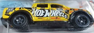 Hot Wheels 2020 HW Hot Trucks '16 FORD RANGER RAPTOR 5/10 YELLOW Race Car Toy - Picture 1 of 12
