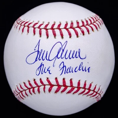 Tom Seaver The Franchise Signed OML Baseball - Very Clean! PSA/DNA COA #M71716 - Image 1 of 4