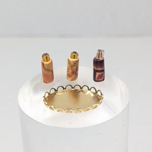 Mini botellas y bandeja para servir casa de muñecas miniatura diorama accesorios de cocina 4 un. - Imagen 1 de 7