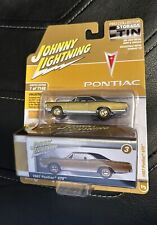 Johnny Lightning JLCT010A-3 Pontiac GTO gold metallic 1967 - TIN BOX 1:64
