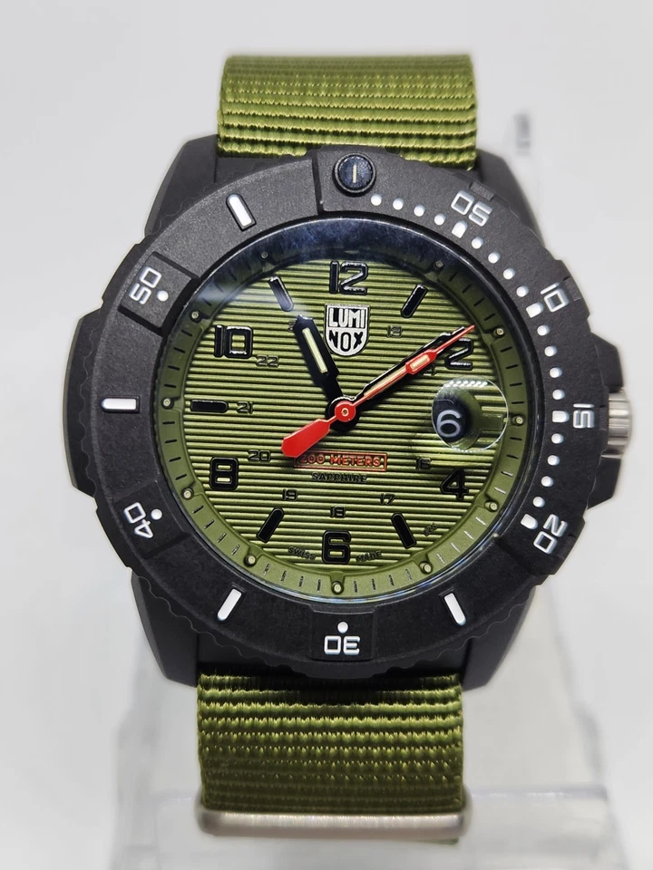 Reloj Luminox 3617 para hombre Navy Seal serie 3600 esfera verde correa ¡EXCELENTE! Foto 1 de 4