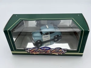 Corgi Classic Cars Morris Minor 1000 Police 1:43 Scale 1988 Made In England - Picture 1 of 7