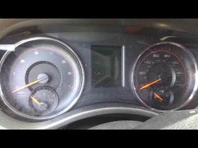 Medidor de velocímetro usado se adapta a: Dodge Charger Cluster 2011 MPH 140 MPH grado A Foto 1 de 4