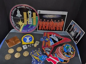 Last Of My Nasa Items. Lot Decals,medals,pins,mouse Pad, Photo,patch... - Picture 1 of 15