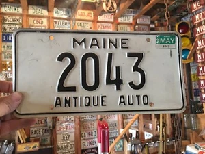 Vintage Maine License Plate ANTIQUE AUTO 2043 1985 Year Sticker ME Classic - Picture 1 of 6