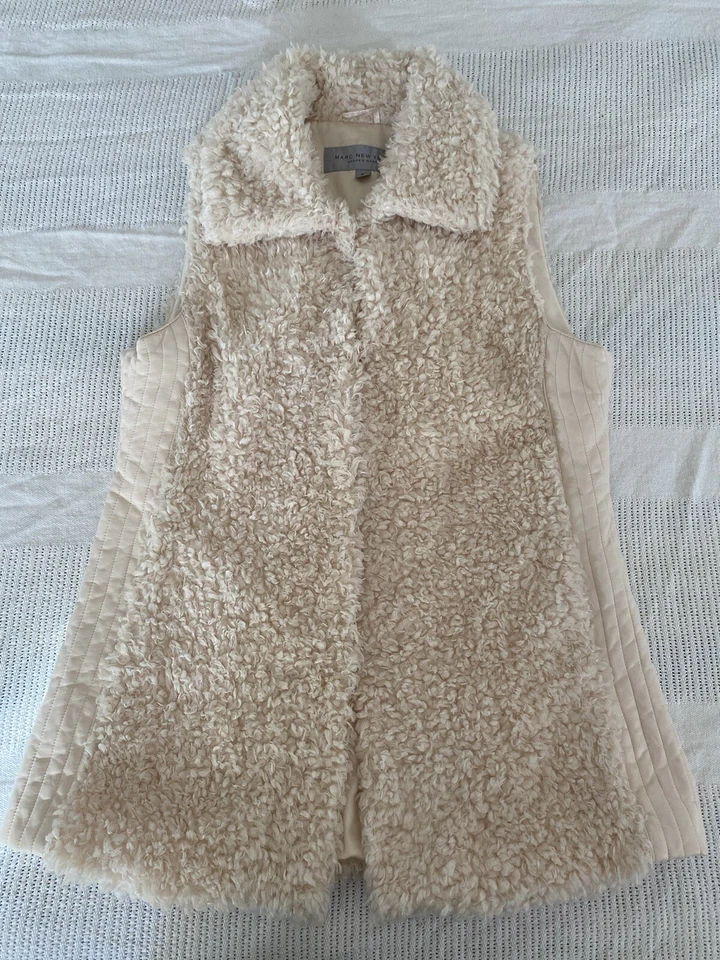 Hermoso chaleco de piel sintética Marc New York Andrew Marc color blanco/crema para mujer XL  Foto 1 de 4