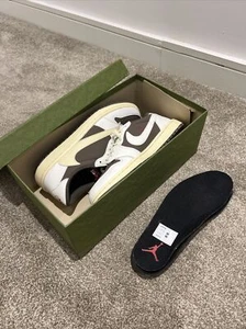 AIR JORDAN 1 RETRO LOW OG SP X TRAVIS SCOTT REVERSE MOCHA - Picture 1 of 5