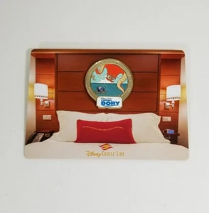Disney Movie Rewards Exclusive Finding Dory Bullauge Pin Trader Cruise Line DMR - Bild 1 von 2