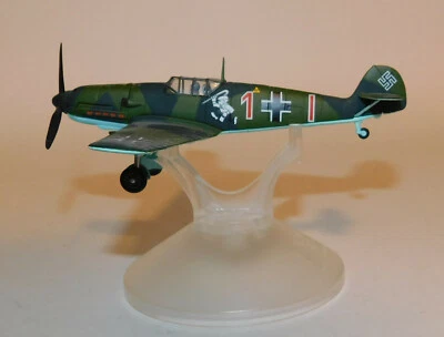 Corgi Legends 1:72 Messerschmitt BF 109E Airplane +Stand Luftwaffe JG 26 Diecast - Image 1 of 4