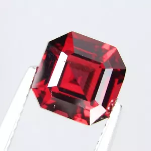 2.93Cts Excellent Natural Red Color Almandine Asscher Cut Loose Gem - Picture 1 of 4